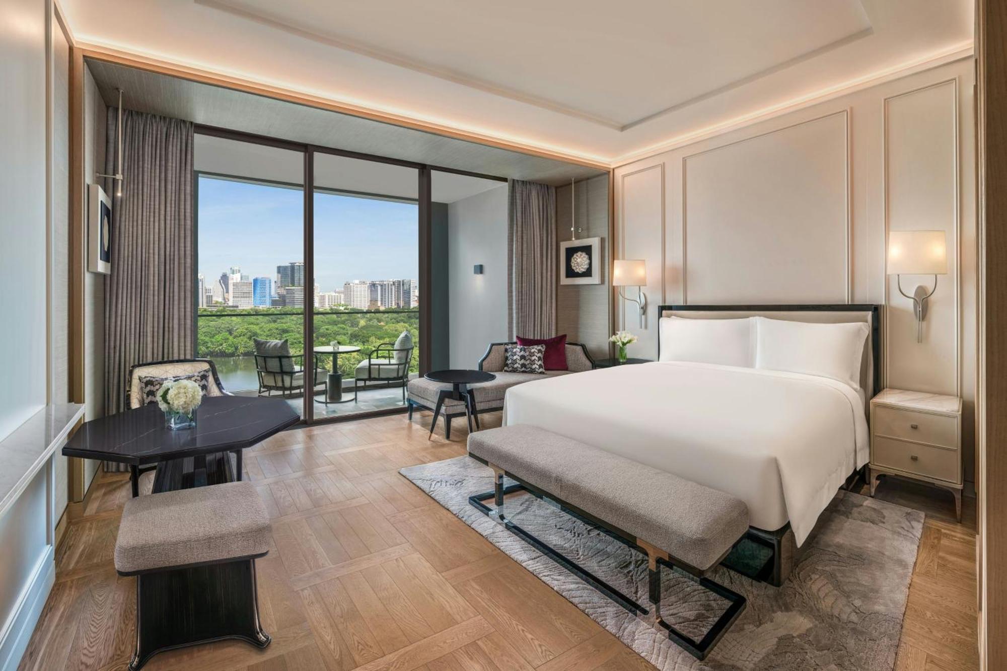 The Ritz-Carlton, Bangkok Hotel Exterior photo