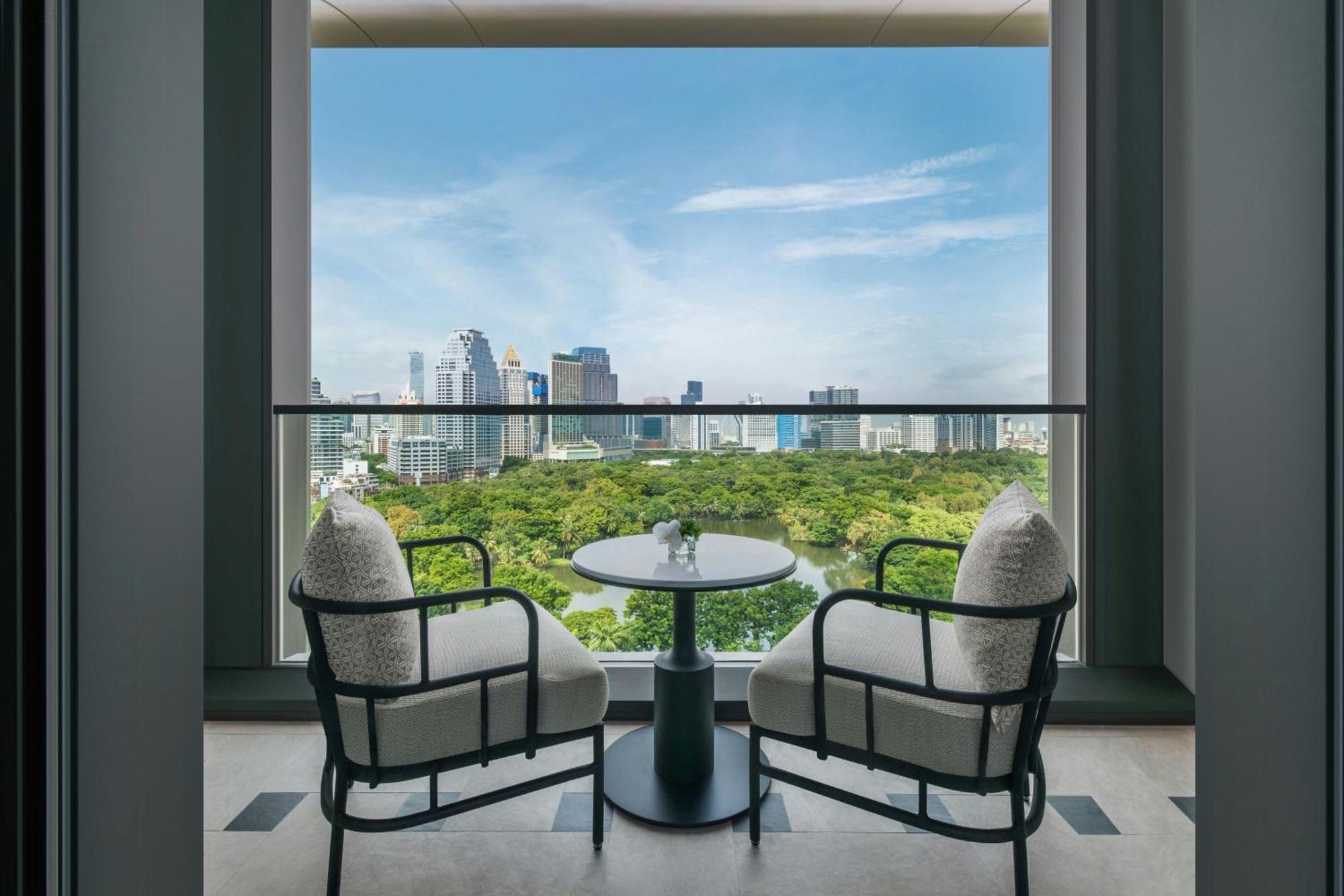 The Ritz-Carlton, Bangkok Hotel Exterior photo