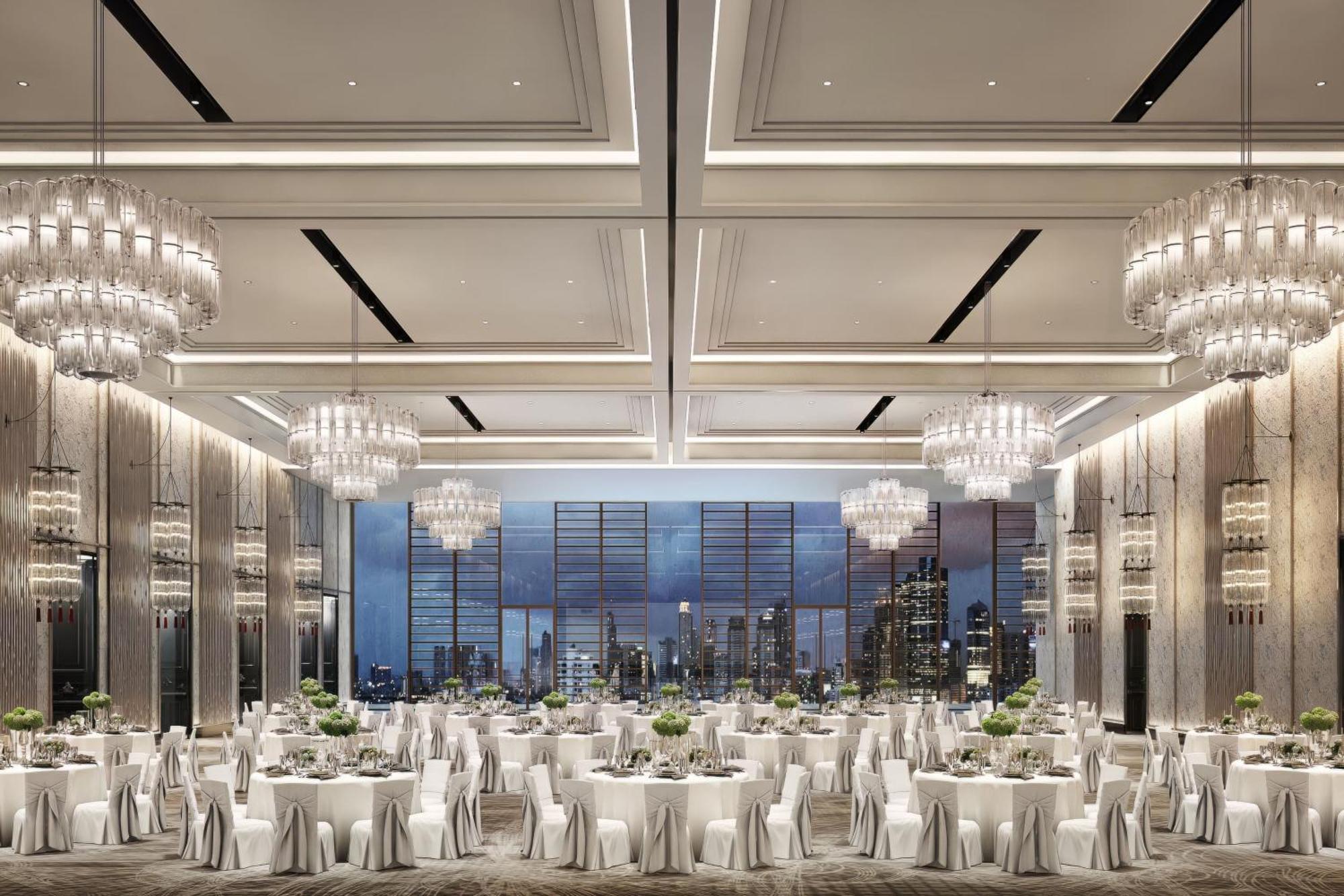The Ritz-Carlton, Bangkok Hotel Exterior photo