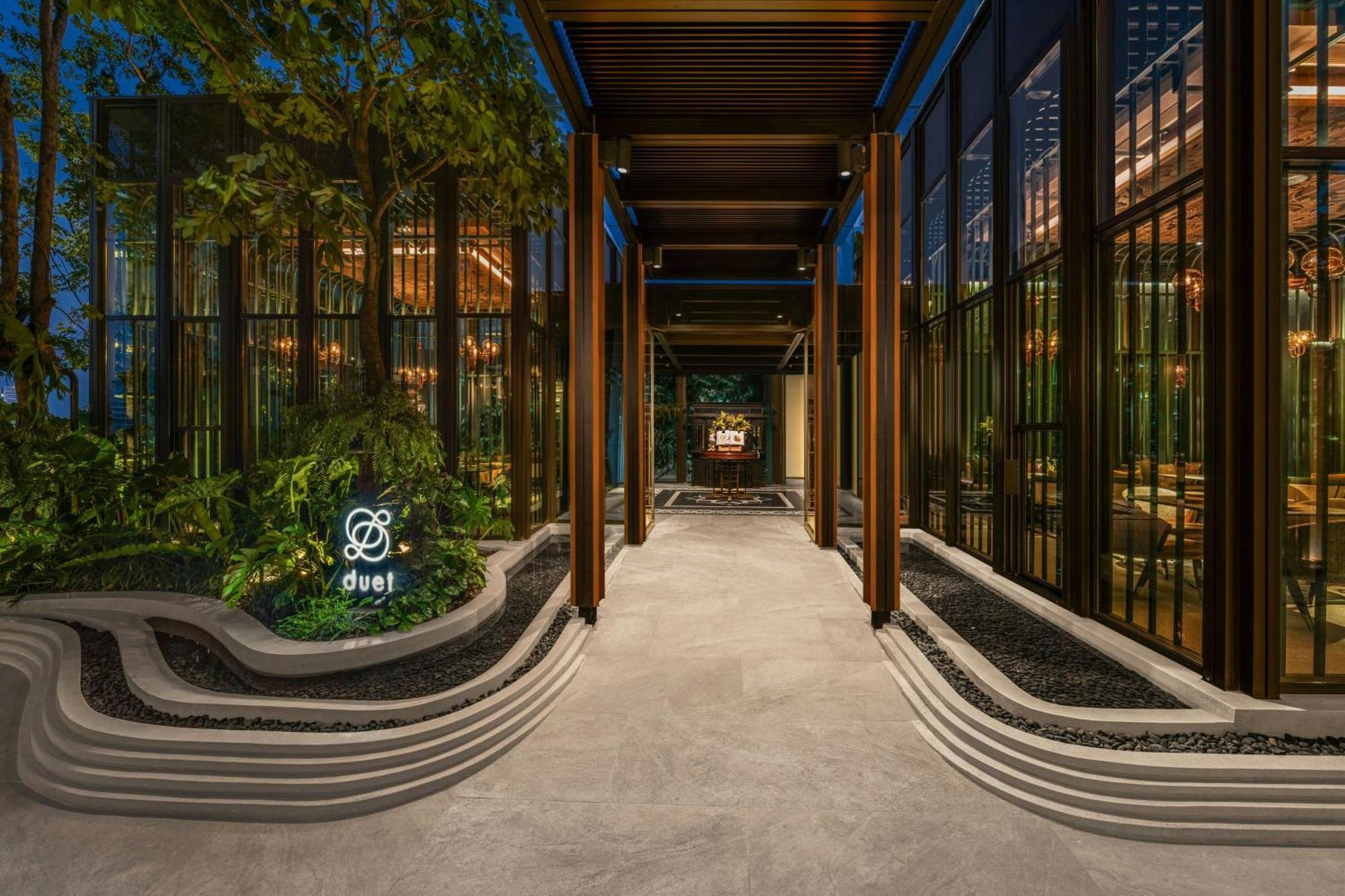 The Ritz-Carlton, Bangkok Hotel Exterior photo